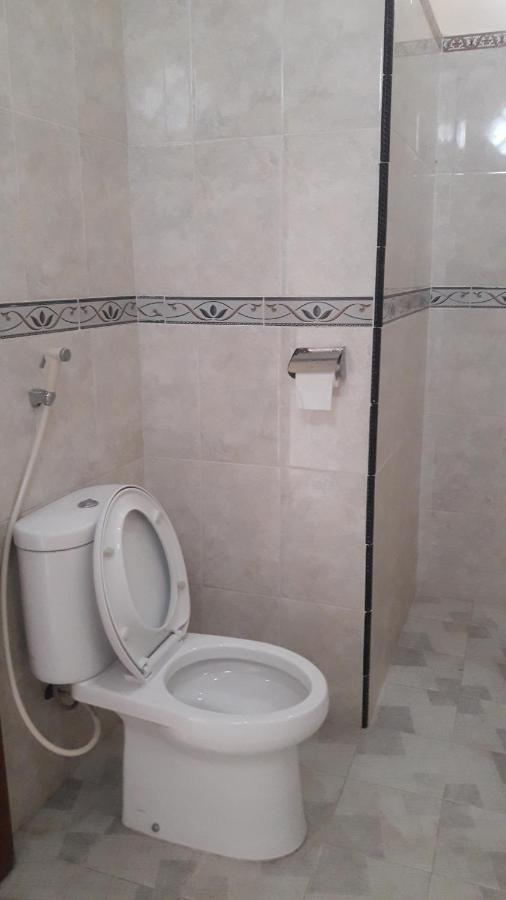 Waterfall Guest House Sukawati  Bagian luar foto